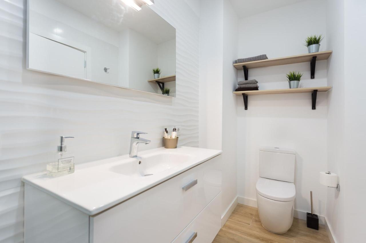 Home2Book Modern Center Apartment With Terrace ซานตาครูซ เด เตเนริเฟ ภายนอก รูปภาพ